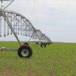 Mato Grosso tem um potencial não explorado na agricultura, o que pode ser atingido através da irrigação  - Foto por: Assessoria/Sedec